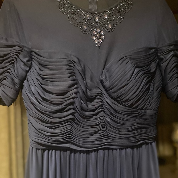Robe De Soirée Alex Evenings Navy - Taille 4, Avec Pierreries, Manches 3/4, Neuve Avec étiquette